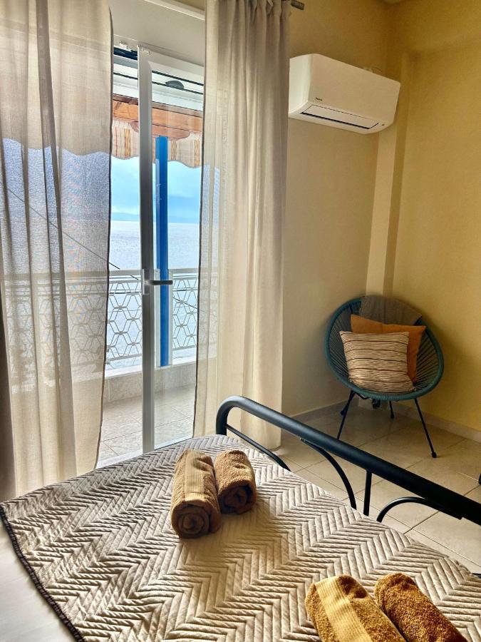 Αγκυροβόλιο Hotell Ília Exteriör bild