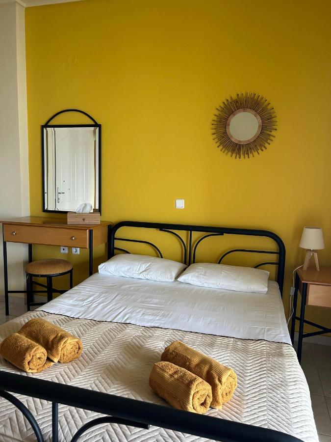 Αγκυροβόλιο Hotell Ília Exteriör bild